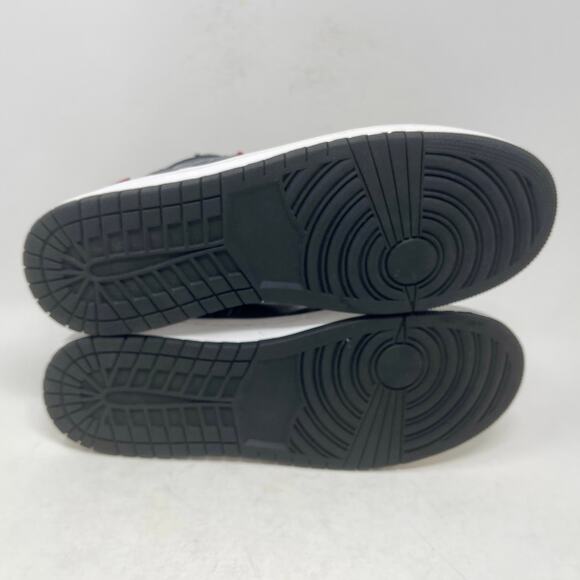 High-Top Avengers Action Figure Sneakers Men's Sz 10 1/2 Gray 1,4,4,9:S-1456 - Picture 11 of 12